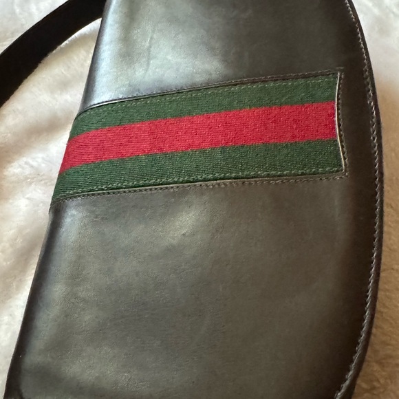 Authentic Gucci Sherry Line Leather Shoulder Bag with COA - Picture 2 of 10